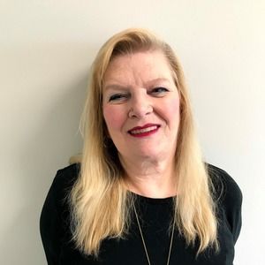 Meet your Posher, Marion